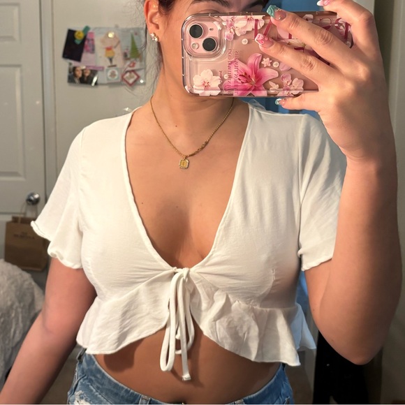 Windsor Tops - Windsor White Tie-Front Crop Top